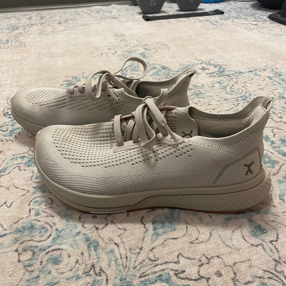 Flux Adapt Runner Sand